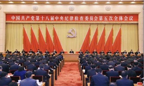 点击放大鼠标滚轮控制大小