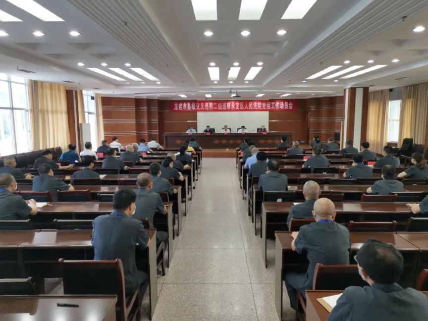 点击放大鼠标滚轮控制大小